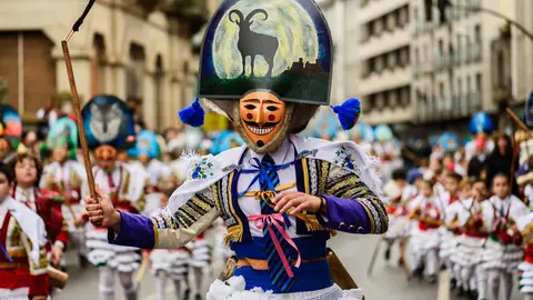 Disfruta del Carnaval de Verín: tradición, una fortaleza, pulpo y mucho Entroido Disfruta del Carnaval de Verín: tradición, una fortaleza, pulpo y mucho Entroido