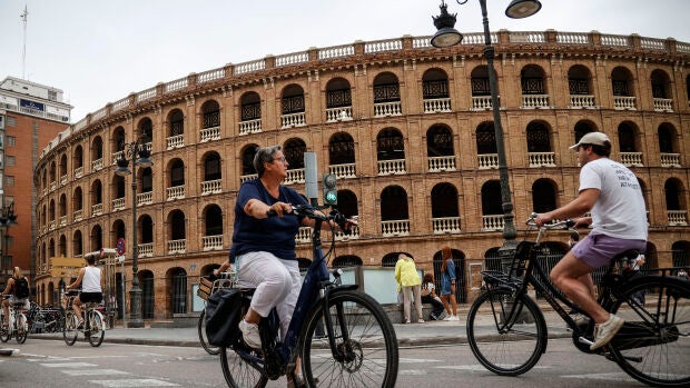 La moda de la bicicleta conquista las ciudades espa olas 20 millones de personas la utilizan regularmente