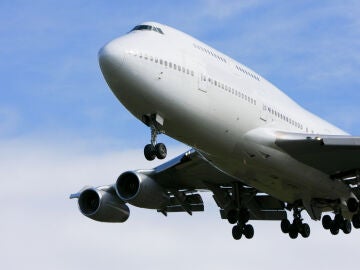 Boeing entrega su último 747 y despide con honores a la "Reina de los cielos"