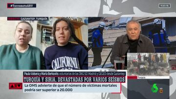 "Las familias han decidido no volver a sus casas por miedo y se quedan en la calle": el testimonio de dos voluntarias en Turquía