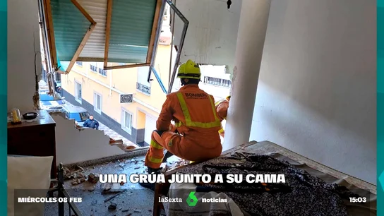 grúa junto a su cama grúa junto a su cama