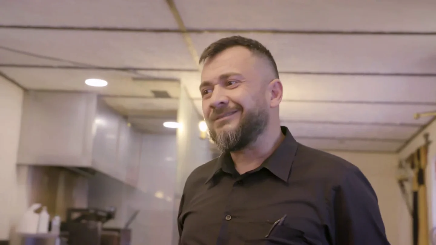 Chicote alucina al ver vinagre de módena en una salsa bilbaína: "Te van a coger en Bilbao y te van a echar a la ría" Chicote alucina al ver vinagre de módena en una salsa bilbaína: "Te van a coger en Bilbao y te van a echar a la ría"