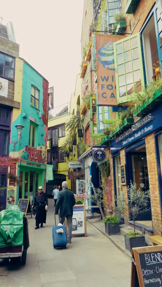 Neal's Yard, el rincón escondido de Londres que quiere ser más colorido que Notting Hill