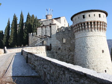 Castillo de Brescia: ¿Sabías que es conocido como “Il Falco d’Italia”?