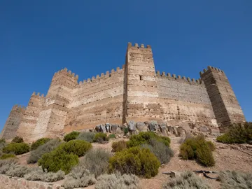 Castillo de Burgalimar en Baños de la Encina, Jaén Castillo de Burgalimar en Baños de la Encina, Jaén