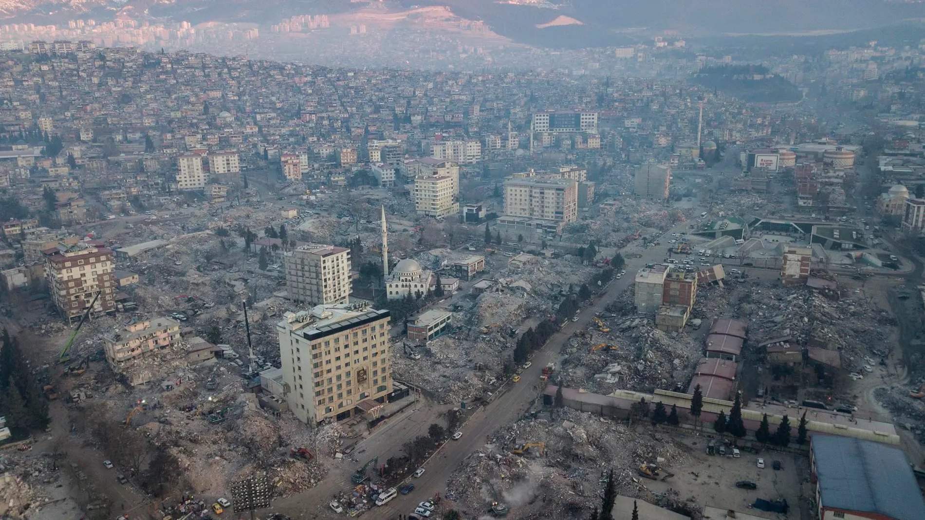 Vista de dron de la devastación que deja tras de sí el terremoto del pasado 6 de febrero en Kahramanmaras, Turquía