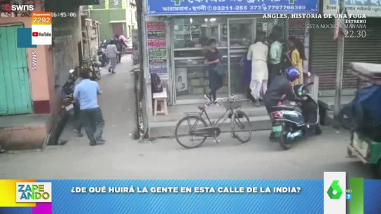 El motivo por el que la gente de esta calle de la India huye despavorida El motivo por el que la gente de esta calle de la India huye despavorida