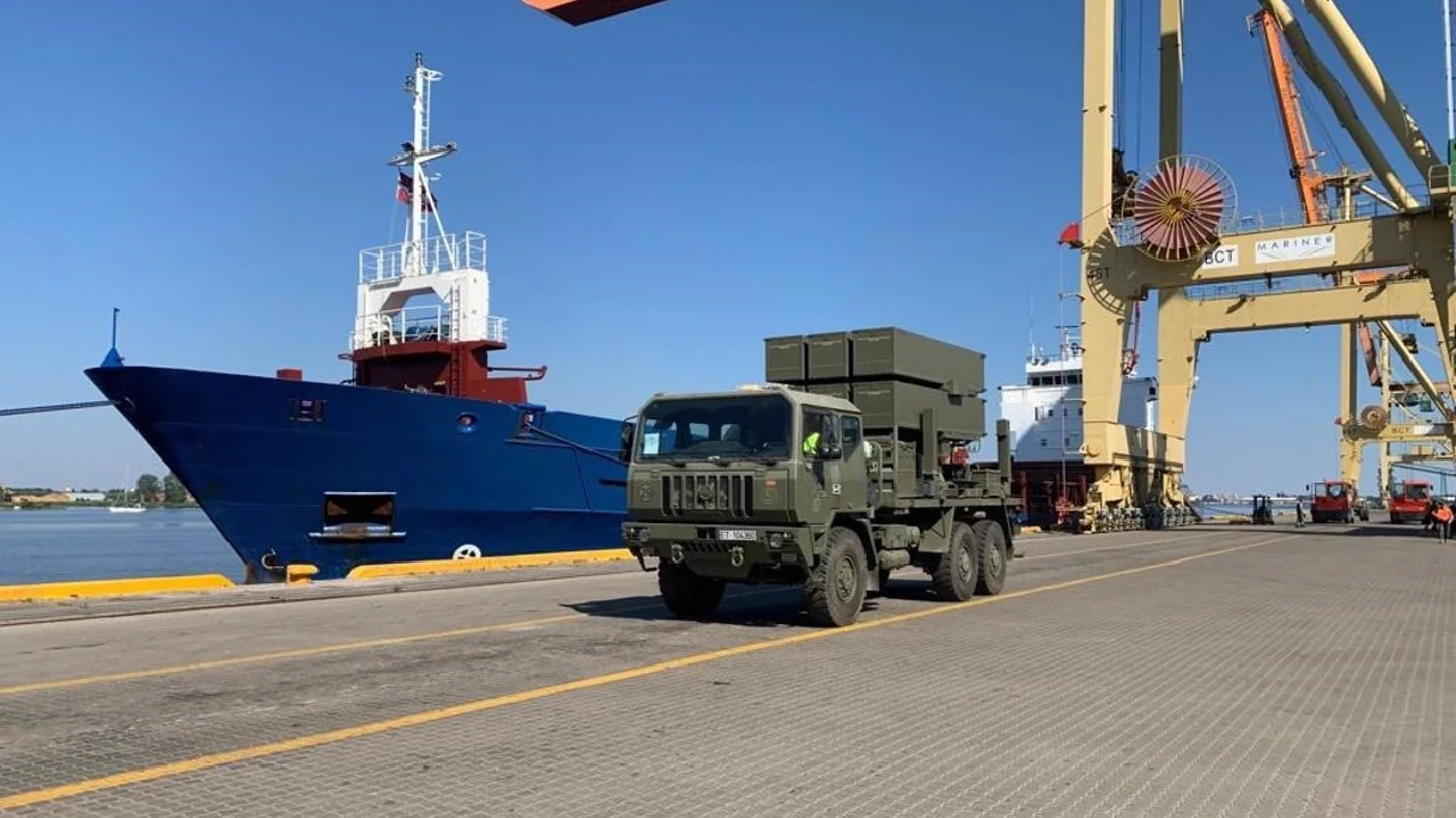 España desplegará una batería antimisiles 'Nasams' en Estonia a partir de abril España desplegará una batería antimisiles 'Nasams' en Estonia a partir de abril