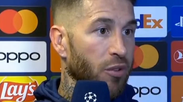 Sergio Ramos en la zona mixta