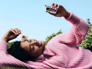 Oppo Find N2 Flip Oppo Find N2 Flip