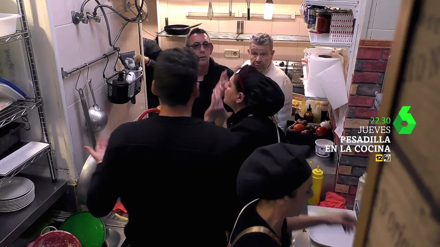 Hoy, en Pesadilla en la cocina, Alberto Chicote media entre una pareja que trabaja en un restaurante en la cuerda floja Hoy, en Pesadilla en la cocina, Alberto Chicote media entre una pareja que trabaja en un restaurante en la cuerda floja