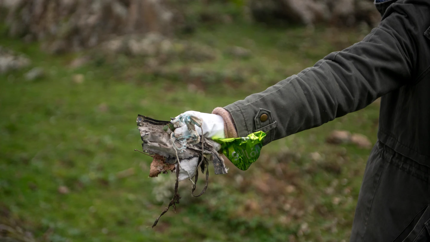 Lo peor que tiras al wc no es lo que piensas: los microplásticos que van de nuestra casa a la naturaleza Lo peor que tiras al wc no es lo que piensas: los microplásticos que van de nuestra casa a la naturaleza