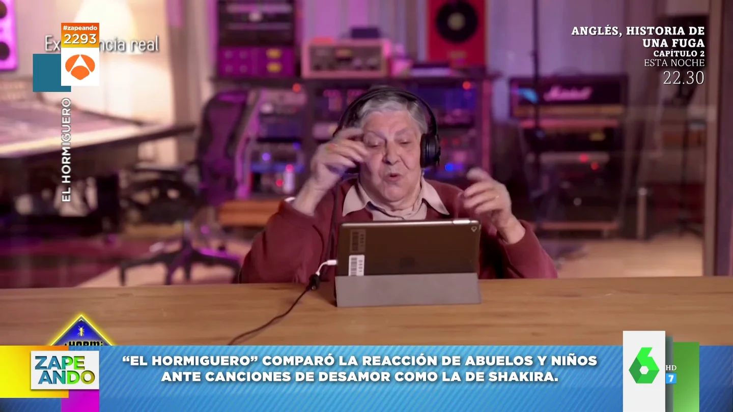 Así reaccionan unas ancianas al escuchar la canción de Shakira sobre Piqué: "¡Esto es pa bailarlo, coño!" Así reaccionan unas ancianas al escuchar la canción de Shakira sobre Piqué: "¡Esto es pa bailarlo, coño!"