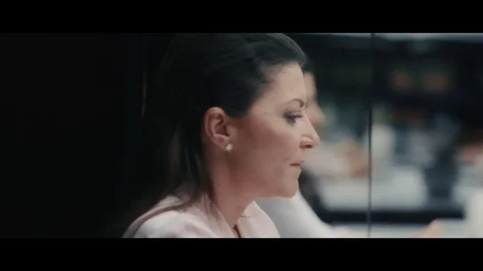 Macarena Olona carga contra Ortega Smith y desvela una anécdota: "Solo demuestra que no es inteligente" Macarena Olona carga contra Ortega Smith y desvela una anécdota: "Solo demuestra que no es inteligente"