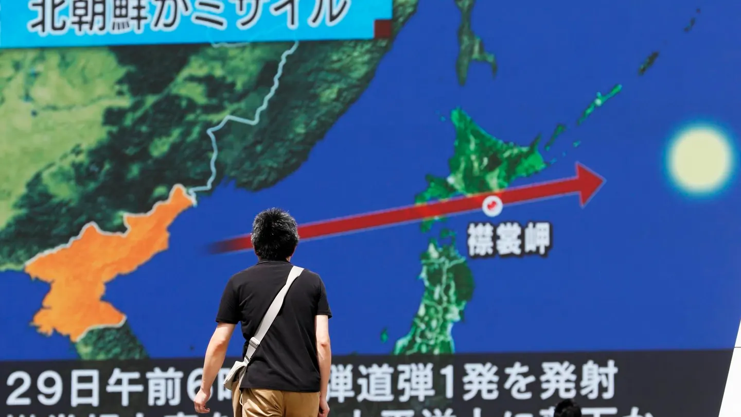 Corea del Norte lanza dos misiles de corto alcance al mar de Japón Corea del Norte lanza dos misiles de corto alcance al mar de Japón