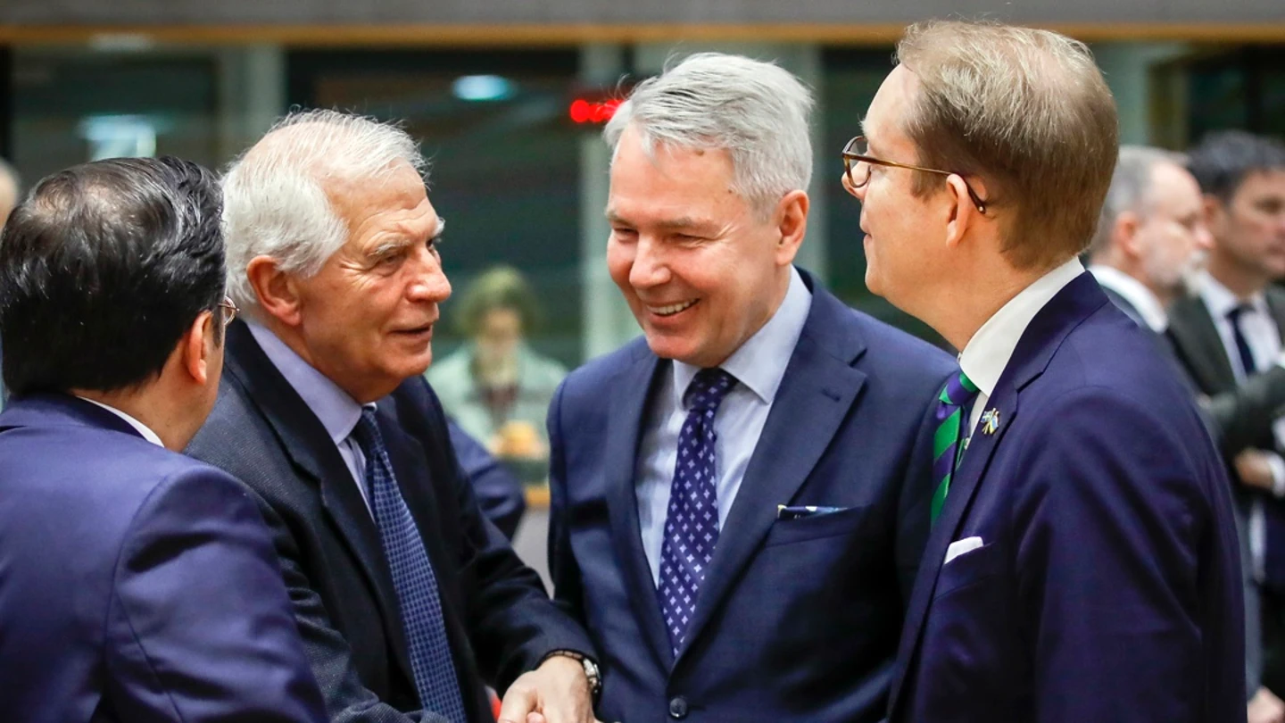 El Alto Representante de la UE para Asuntos Exteriores, Josep Borrell, el ministro de Exteriores, José Manuel Albares, y sus homólogos de Suecia y Finlandia durante una reunión en Bruselas El Alto Representante de la UE para Asuntos Exteriores, Josep Borrell, el ministro de Exteriores, José Manuel Albares, y sus homólogos de Suecia y Finlandia durante una reunión en Bruselas