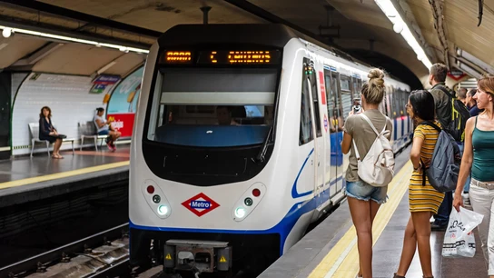 Estación de Metro de Madrid Estación de Metro de Madrid