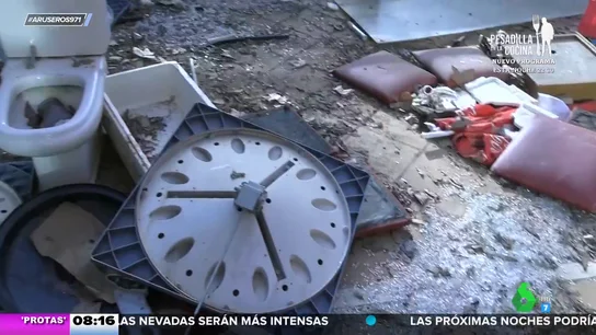 Nuevo disgusto para Isabel Pantoja: destrozan su restaurante 'Wok Directo' Nuevo disgusto para Isabel Pantoja: destrozan su restaurante 'Wok Directo'