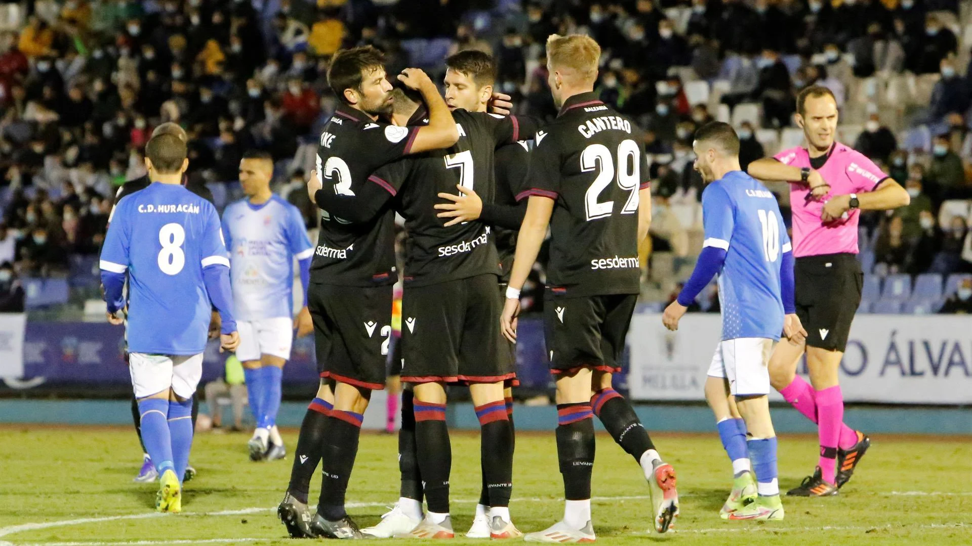 LaLiga denuncia el presunto amaño del Huracán Melilla - Levante de la Copa del Rey 2021