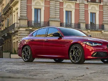 Alfa Romeo Giulia Alfa Romeo Giulia