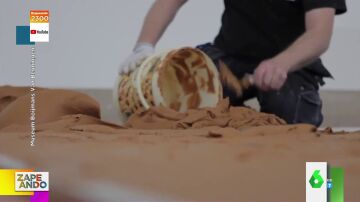 La obra viral de un museo de Rotterdam (a base de mantequilla de cacahuete)