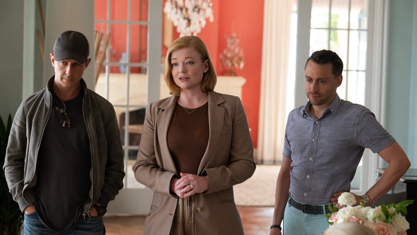 Los hermanos Roy, Kendall (Jeremy Strong), Siobhan (Sarah Snook) y Roman (Kieran Culkin), en la cuarta temporada de 'Succession'. Los hermanos Roy, Kendall (Jeremy Strong), Siobhan (Sarah Snook) y Roman (Kieran Culkin), en la cuarta temporada de 'Succession'.