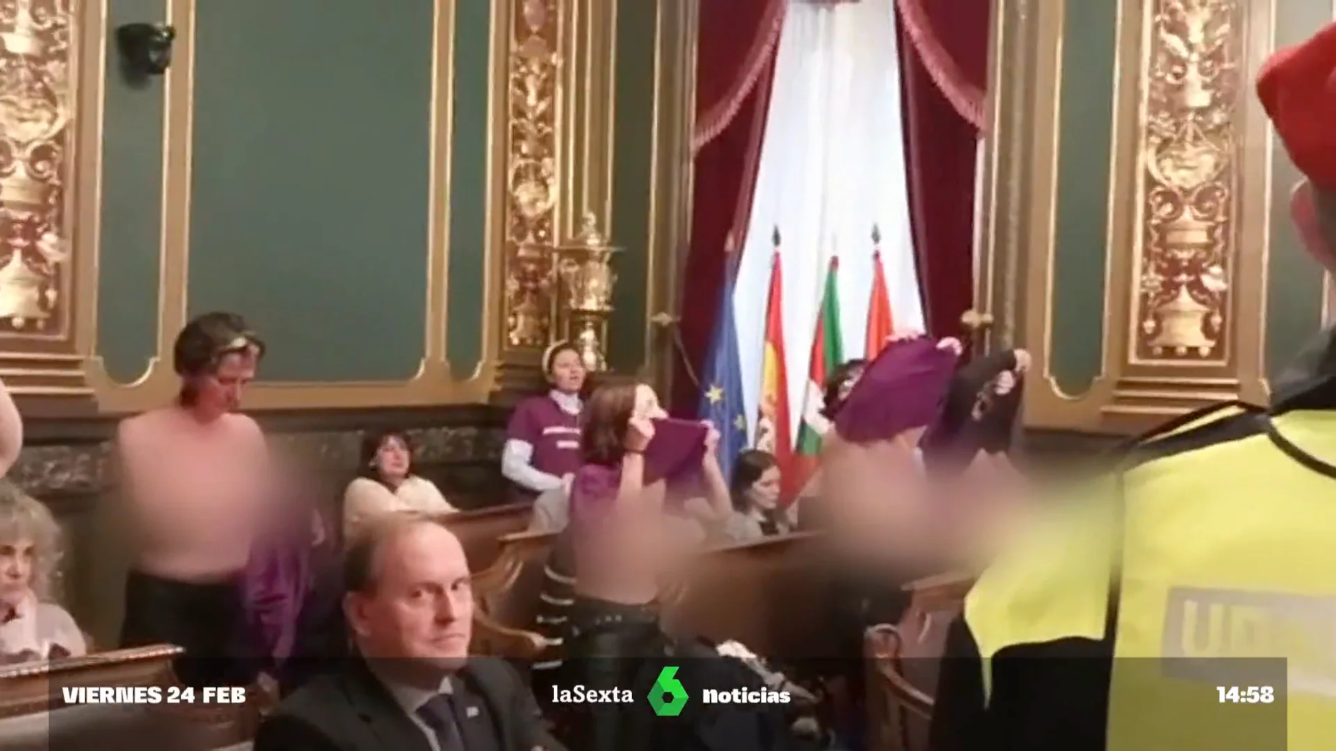 desnudas en el pleno