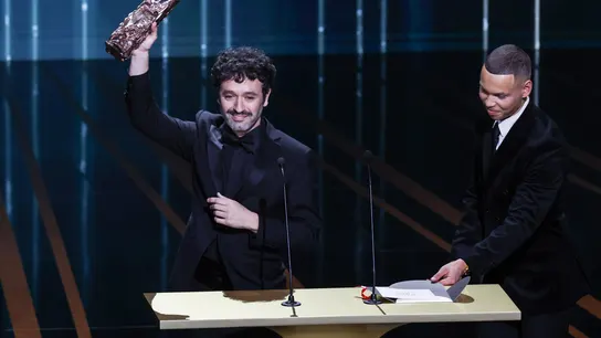 El director de cine Rodrigo Sorogoyen durante su discurso tras ganar el premio César a mejor película extranjera. El director de cine Rodrigo Sorogoyen durante su discurso tras ganar el premio César a mejor película extranjera.