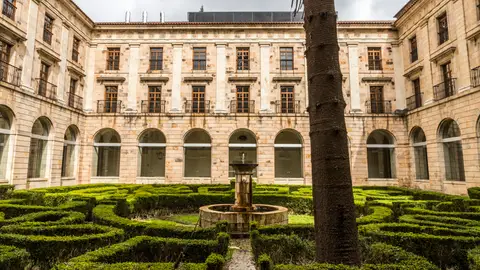 Parador de Corias o Monasterio de San Juan Bautista, en Asturias Parador de Corias o Monasterio de San Juan Bautista, en Asturias
