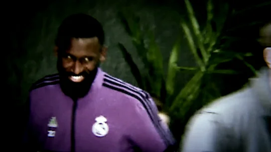 Rüdiger vs Simeone: el cruce de miradas tras el Madrid-Atleti que destila tensión Rüdiger vs Simeone: el cruce de miradas tras el Madrid-Atleti que destila tensión