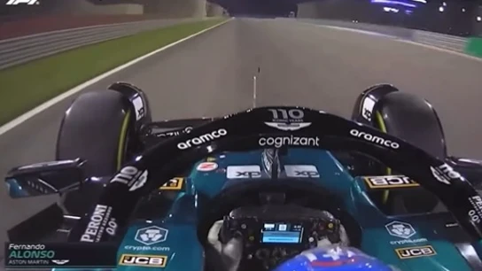 La 'onboard' de Fernando Alonso en Baréin que demuestra la estabilidad del Aston Martin La 'onboard' de Fernando Alonso en Baréin que demuestra la estabilidad del Aston Martin