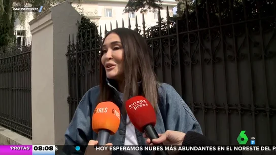 Vicky Martín Berrocal se alegra de la reconciliación de Manuel Díaz 'El Cordobés' con su padre Vicky Martín Berrocal se alegra de la reconciliación de Manuel Díaz 'El Cordobés' con su padre
