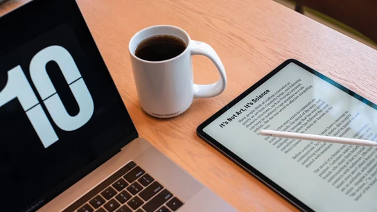 Un PDF es un documento igual que otro original en un formato que, a priori, no se puede editar Un PDF es un documento igual que otro original en un formato que, a priori, no se puede editar