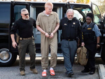 Judge sentences lawyer Alex Murdaugh to life in prison for killing his wife and son