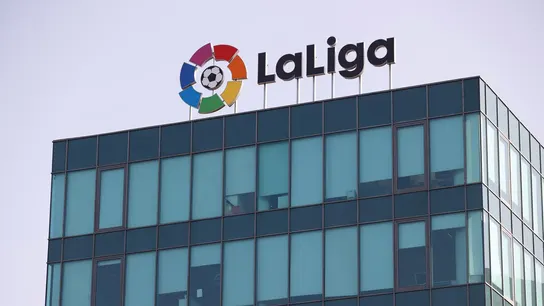 Fachada de la sede de la Liga Nacional de Fútbol Profesional en una foto de archivo. Fachada de la sede de la Liga Nacional de Fútbol Profesional en una foto de archivo.