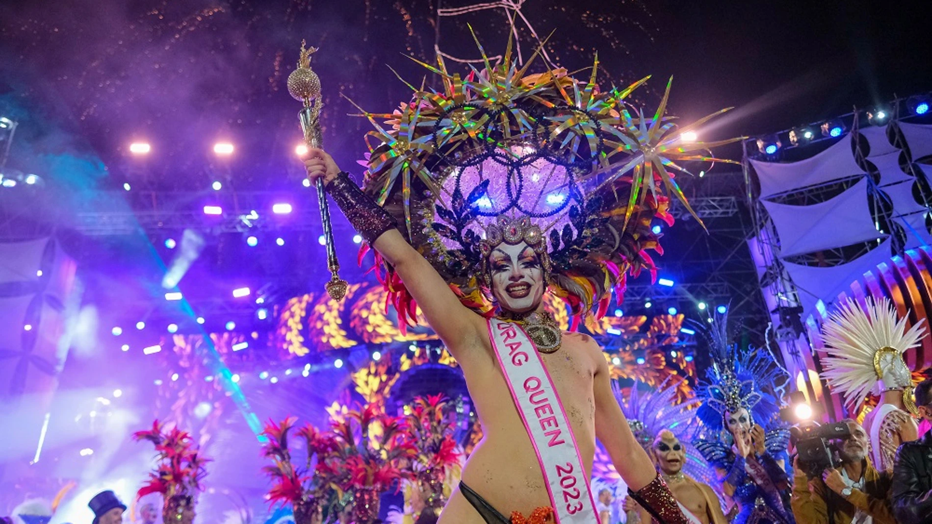 Shíky se corona como Drag Queen del Carnaval de Las Palmas de Gran Canaria
