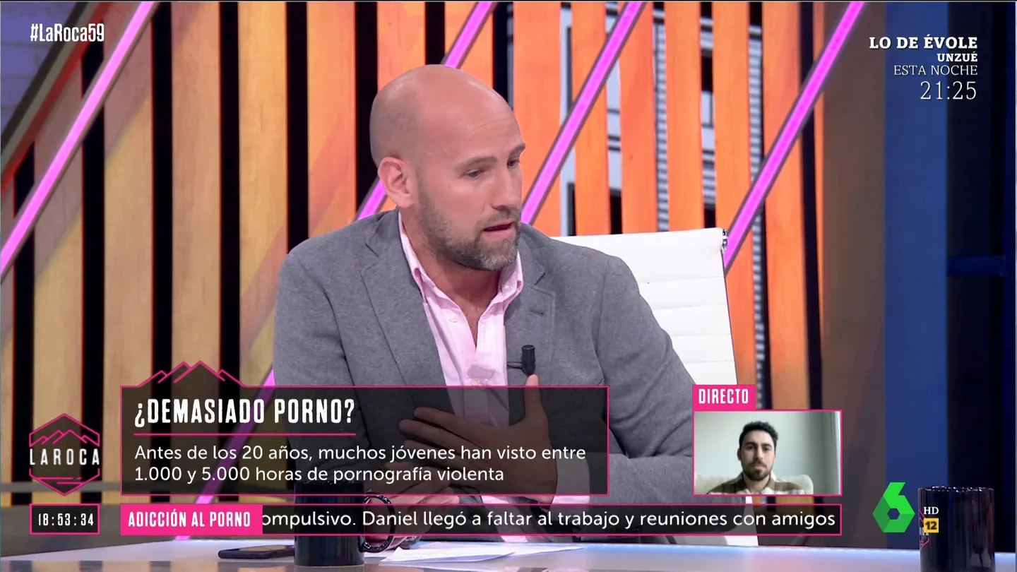 Miró confiesa que su madre le pilló viendo porno: "Me explicó que el sexo no es lo que estaba viendo" Miró confiesa que su madre le pilló viendo porno: "Me explicó que el sexo no es lo que estaba viendo"