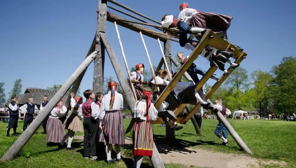 Fiesta del Columpio. Estonia