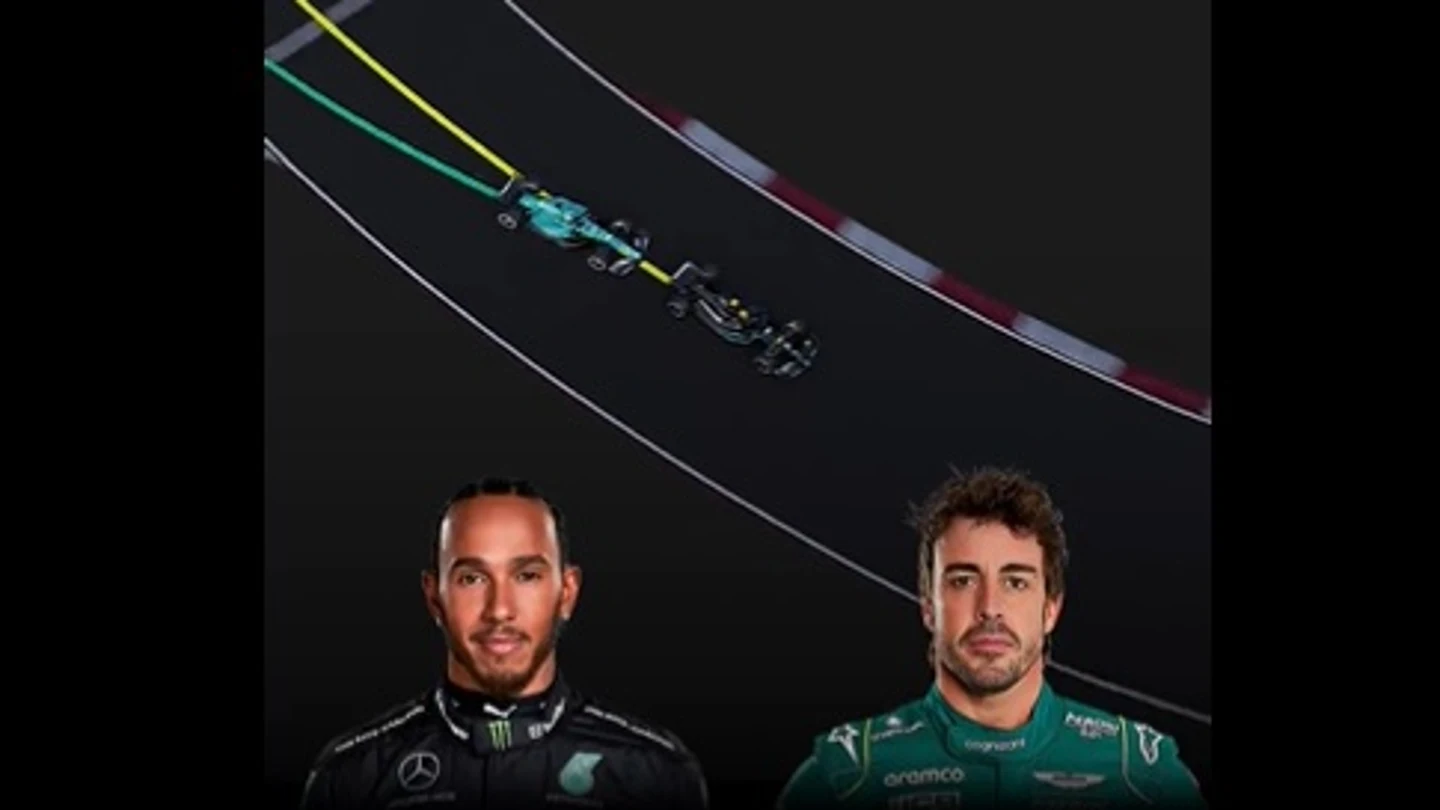 La recreación del adelantamiento de Fernando Alonso a Lewis Hamilton La recreación del adelantamiento de Fernando Alonso a Lewis Hamilton