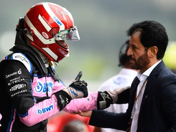 El presidente de la FIA junto a Esteban Ocon El presidente de la FIA junto a Esteban Ocon