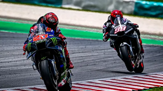 Fabio Quartararo y Marc Márquez durante los test de Sepang Fabio Quartararo y Marc Márquez durante los test de Sepang