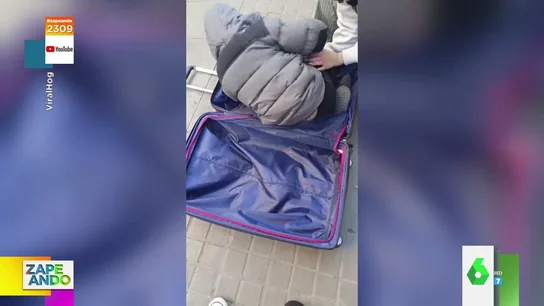 El 'curioso escondite' donde una madre mete a su hijo: "No me atrevo a catalogarlo" El 'curioso escondite' donde una madre mete a su hijo: "No me atrevo a catalogarlo"