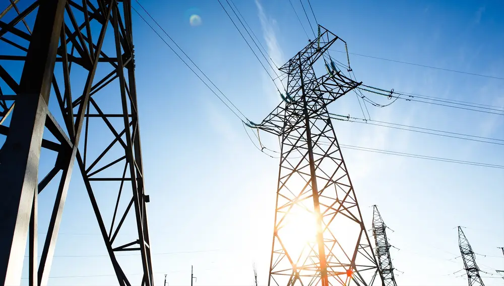 Líneas eléctricas de alta tensión Líneas eléctricas de alta tensión