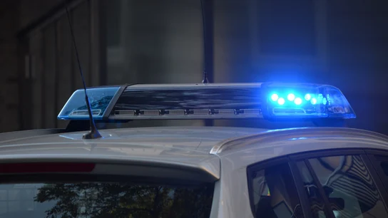 Imagen de archivo de una luz de coche de policía Imagen de archivo de una luz de coche de policía