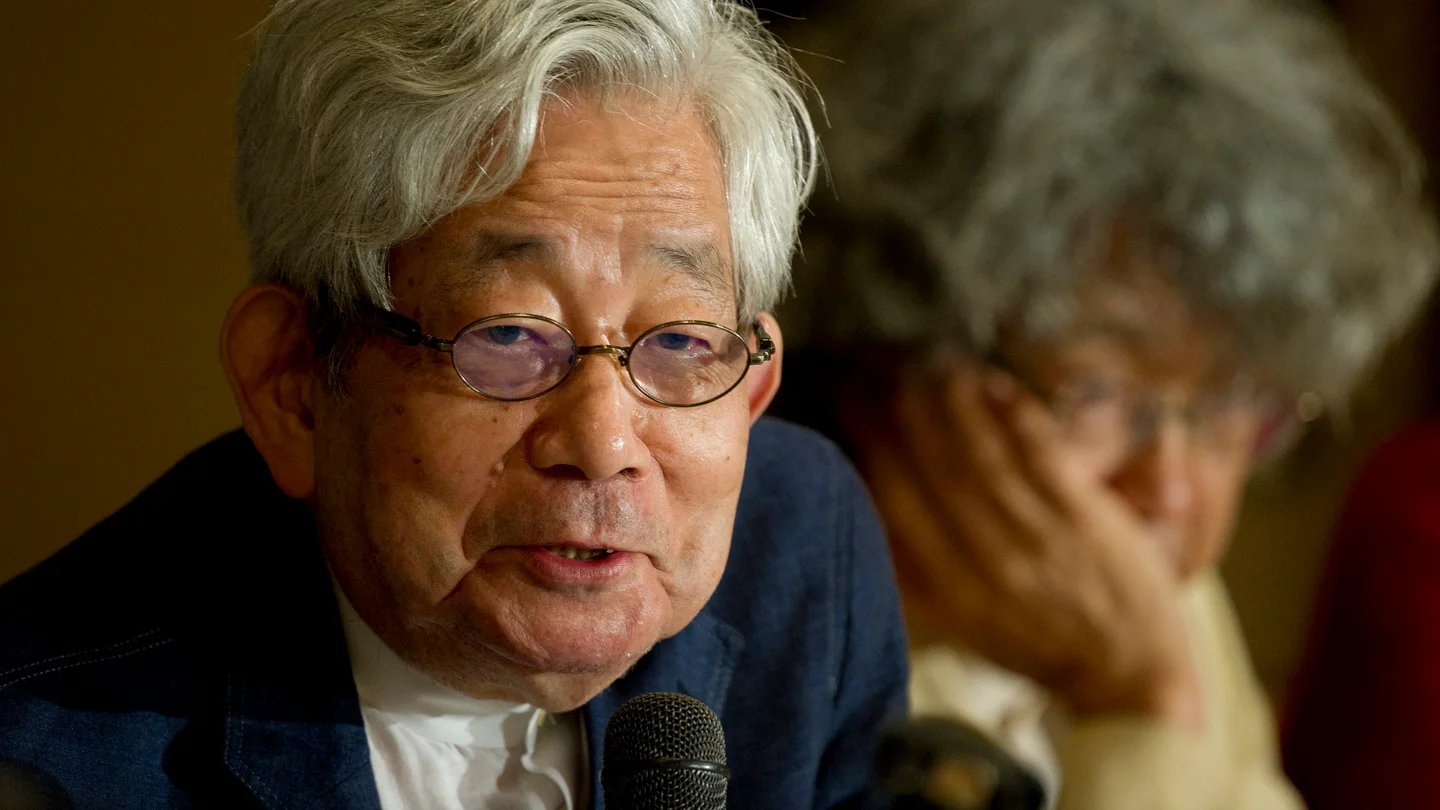 Imagen de julio de 2012 del premio Nobel de Literatura Kenzaburo Oé Imagen de julio de 2012 del premio Nobel de Literatura Kenzaburo Oé