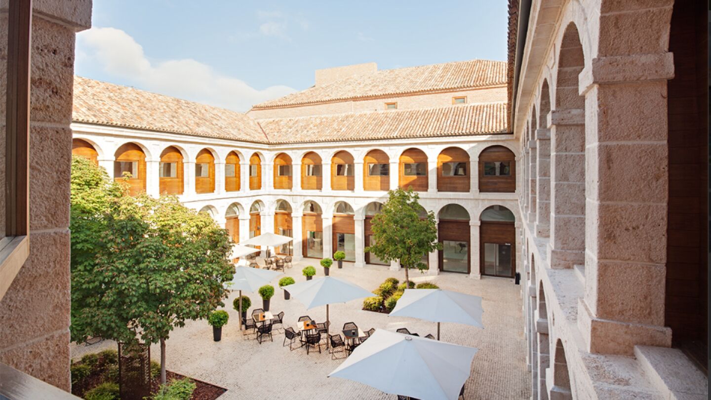 Parador de Alcal&aacute; de Henares