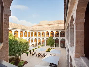 Parador de Alcalá de Henares Parador de Alcalá de Henares