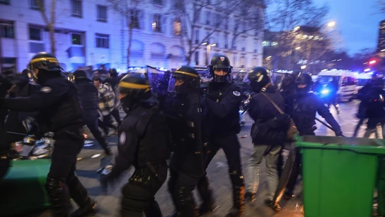 Fracasan las dos mociones de censura presentadas contra el Gobierno de Macron Fracasan las dos mociones de censura presentadas contra el Gobierno de Macron