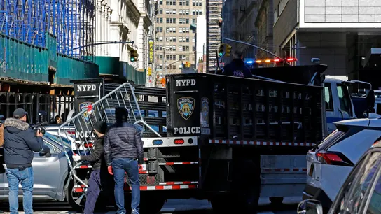 Los juzgados de Nueva York se preparan para una posible respuesta al arresto de Trump Los juzgados de Nueva York se preparan para una posible respuesta al arresto de Trump