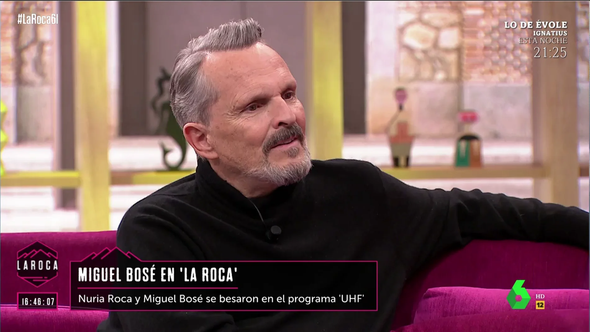 Miguel Bosé se sincera con Nuria Roca sobre la fama: "A este país le gusta mucho la vida ajena"